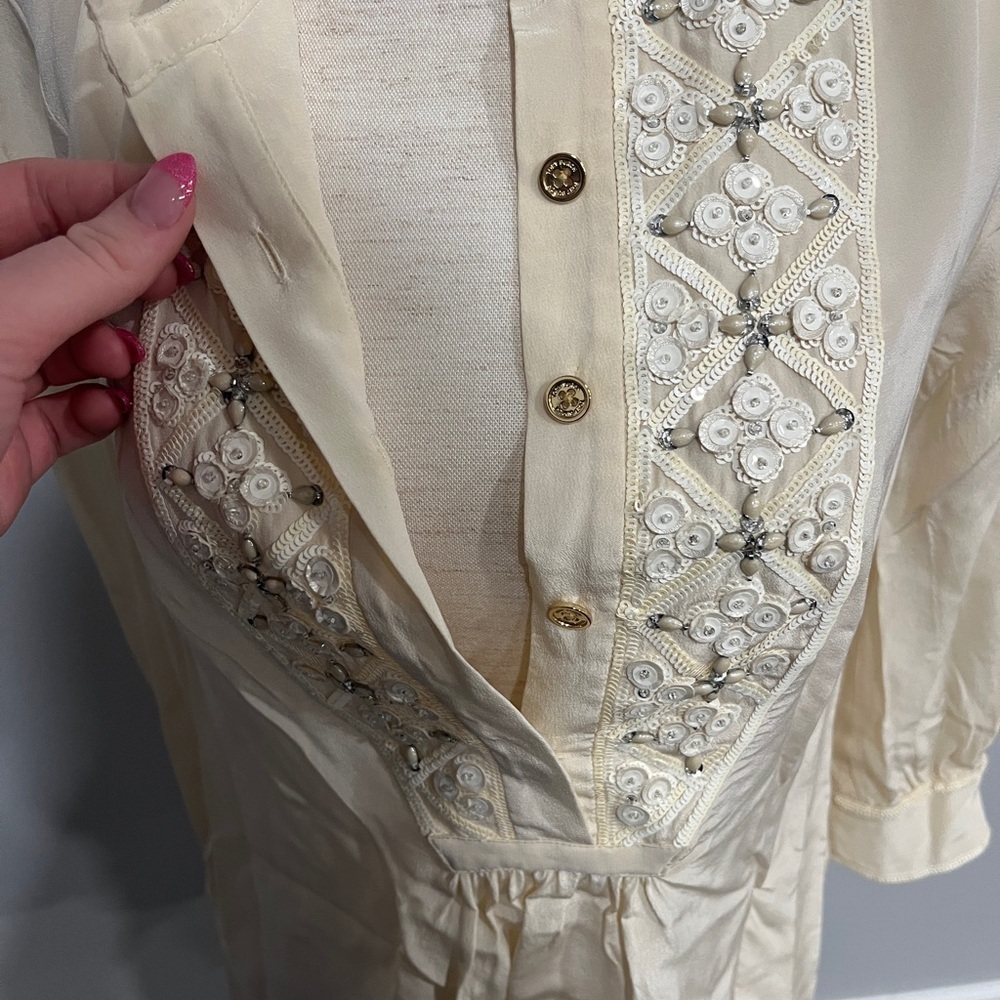 Tory Burch Silk Elegant Cream Embroidered Women's Peasant Top Size 4 - Picture 3 of 6